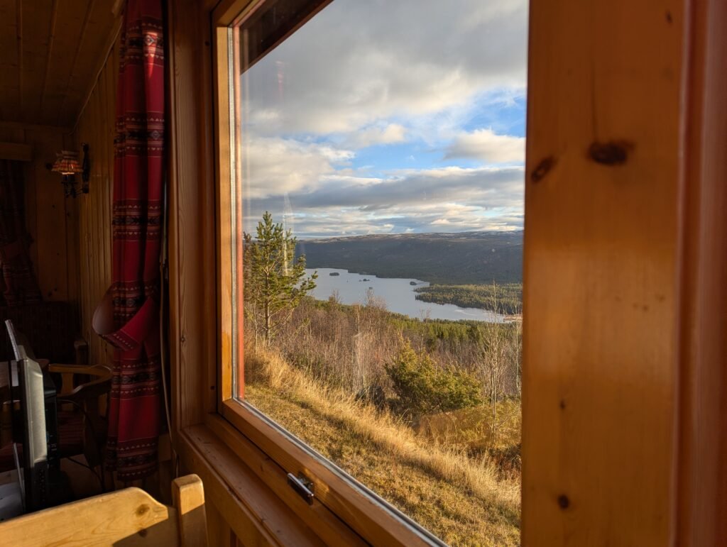 fjellbu 05 dining view