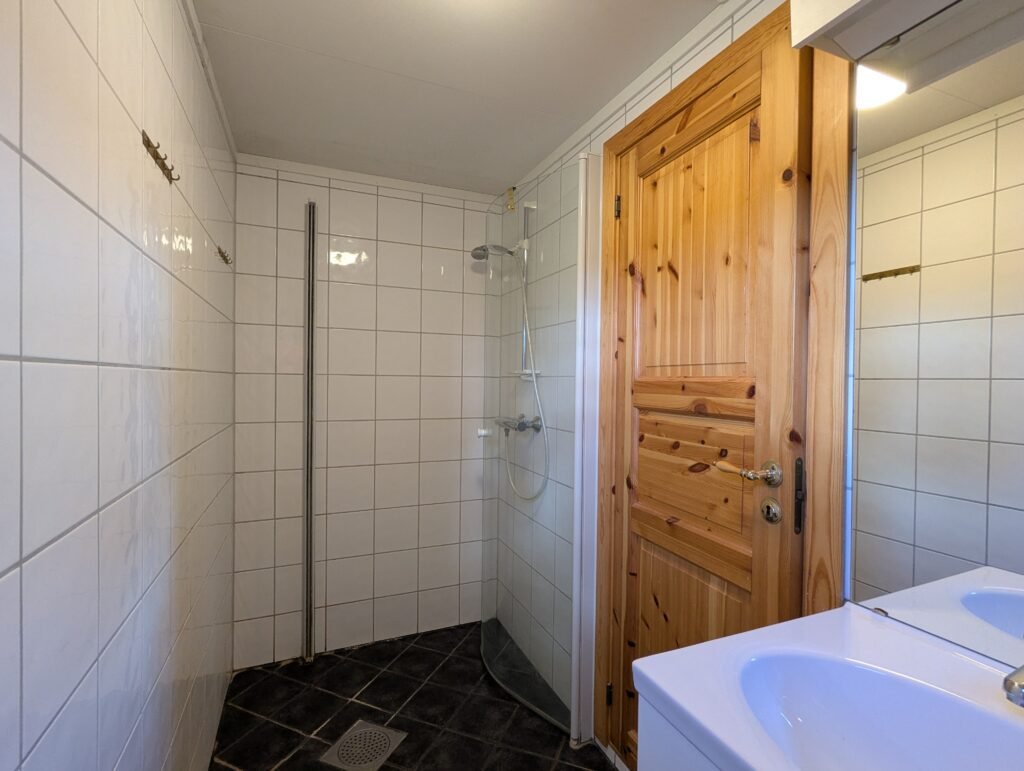 knutebu 13 bath