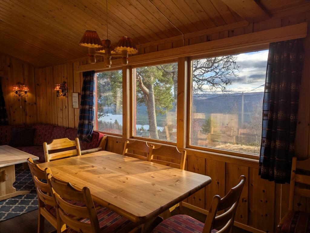 solstua 05 dining